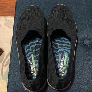 Sketchers Memory Foam Slip On Shoes Scalloped Navy NWOT